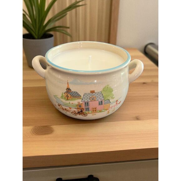 Repurposed 80s Vintage‎ Bowl Candle | Green Apple Scent | Rustic Decor - Picture 1 of 3